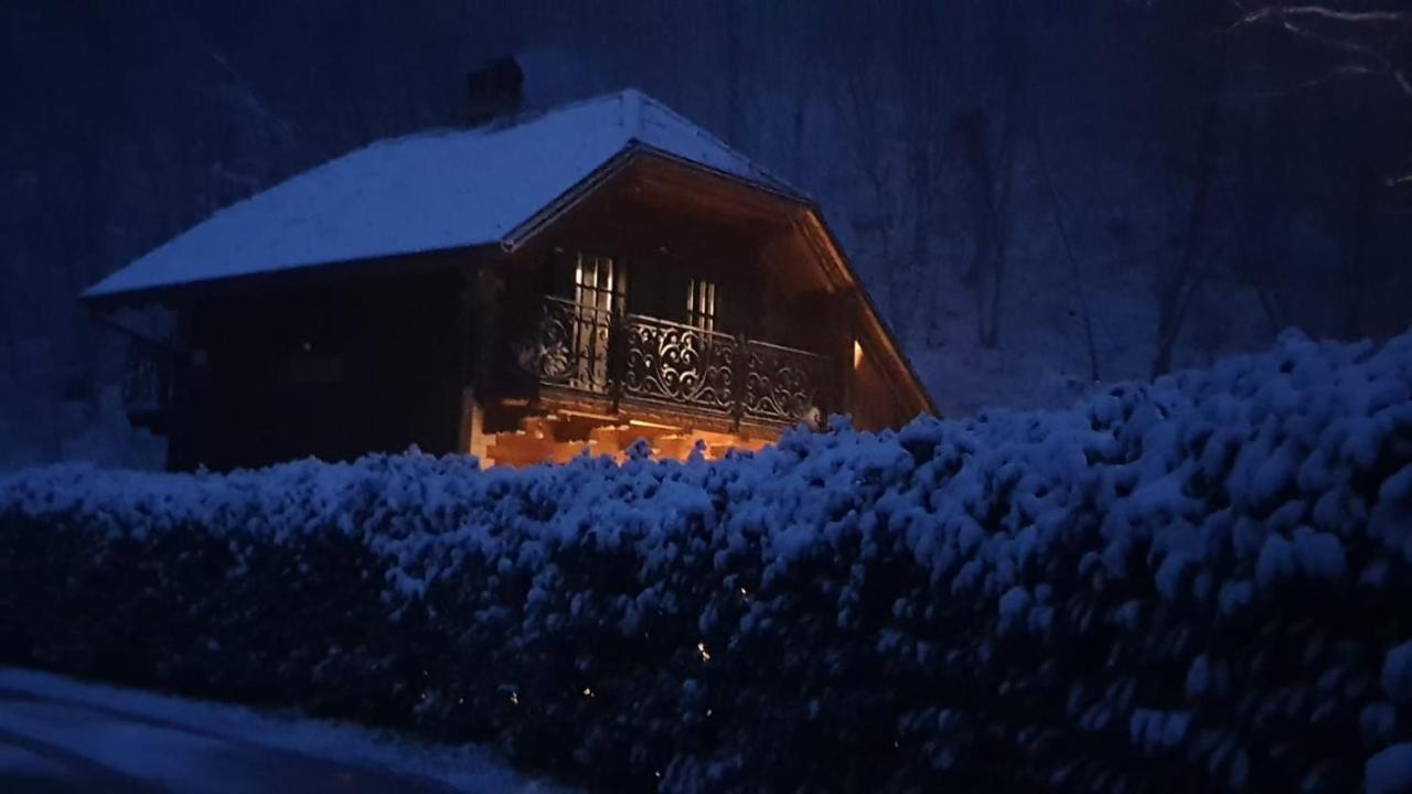 Villa Kuca Za Odmor Uz Rijeku Slapnica, U Parku Prirode Zumberak, Finska Sauna I Jacuzzi Krasic Exterior foto