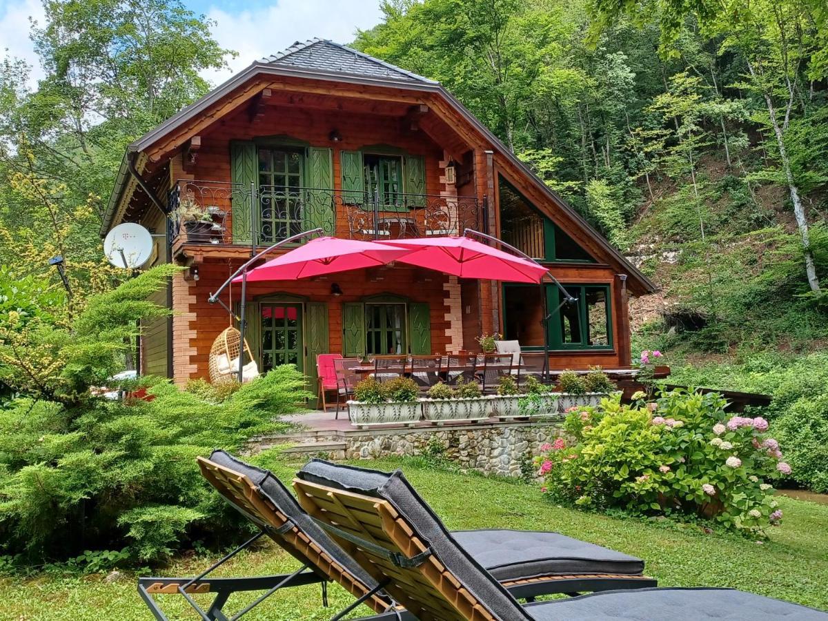 Villa Kuca Za Odmor Uz Rijeku Slapnica, U Parku Prirode Zumberak, Finska Sauna I Jacuzzi Krasic Exterior foto