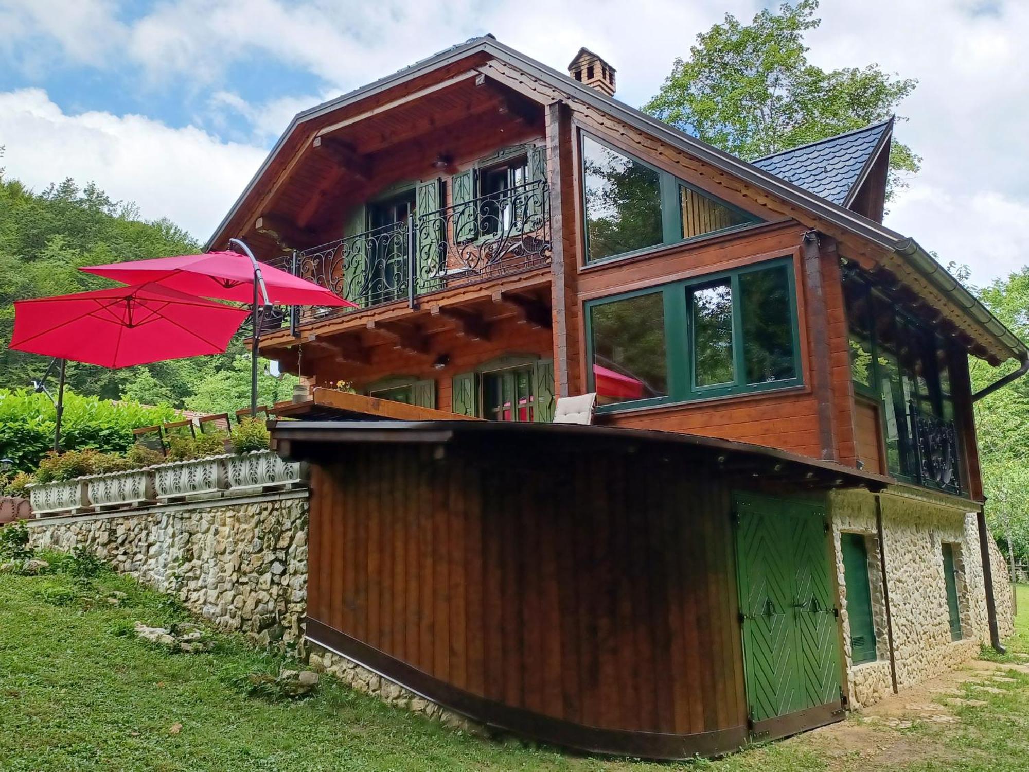 Villa Kuca Za Odmor Uz Rijeku Slapnica, U Parku Prirode Zumberak, Finska Sauna I Jacuzzi Krasic Exterior foto